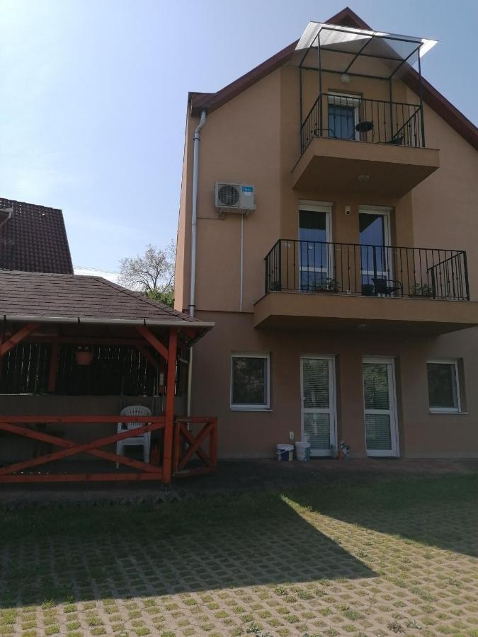Zita Apartman Eger Exterior photo