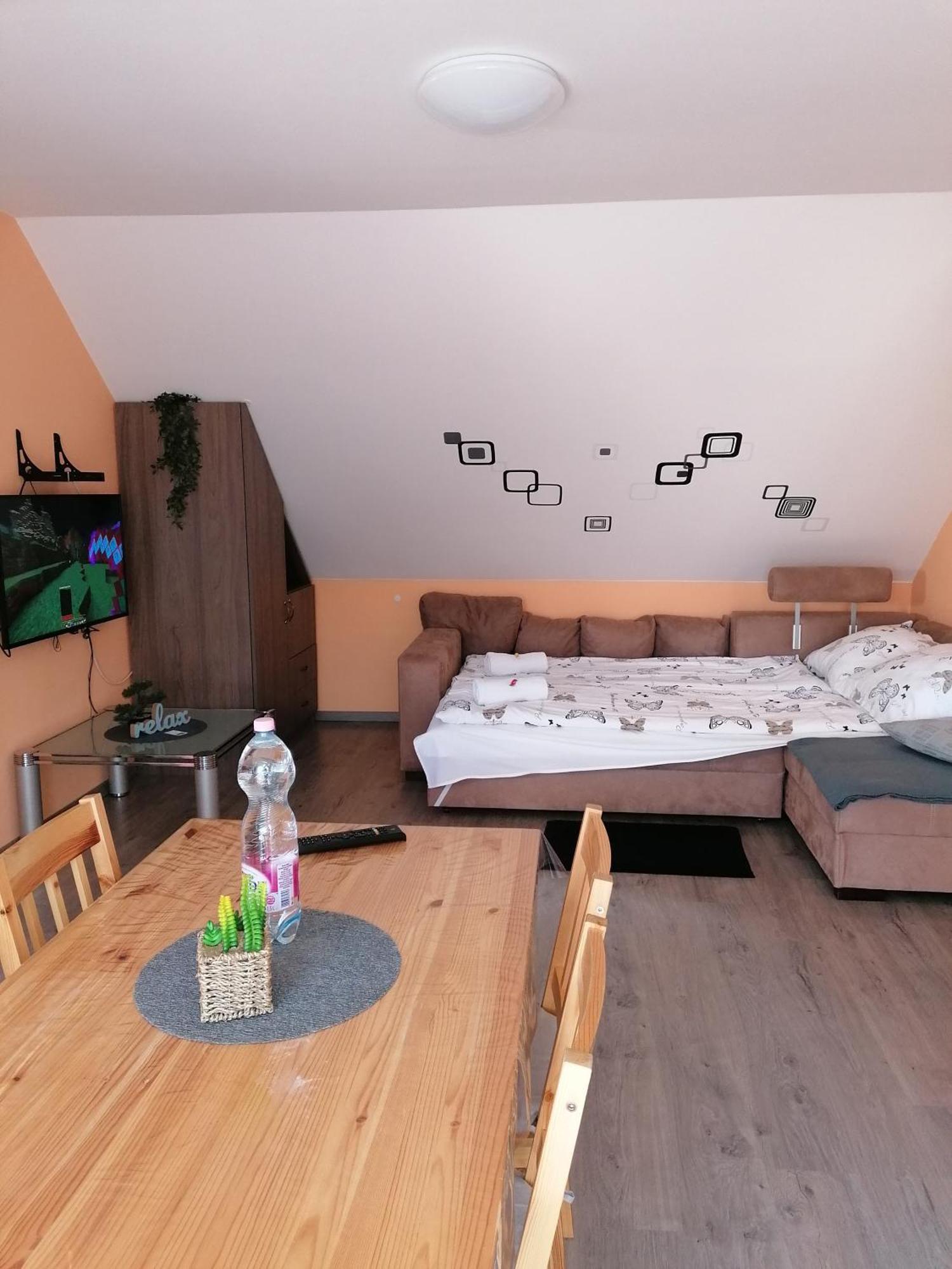 Zita Apartman Eger Exterior photo